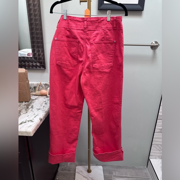 NWT Pilcro Relaxed Cuff Mid-Rise Straight-Leg Jeans in Teaberry - Picture 7 of 7